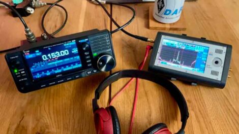 SWL con Reuter Pocket y el Icom IC-705