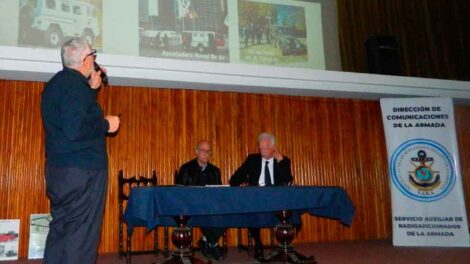 Conferencia sobre el Servicio Auxiliar de Radioaficionados de la Armada